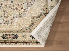 Asfahan Orientalischer Teppich mit Knochenfarbe